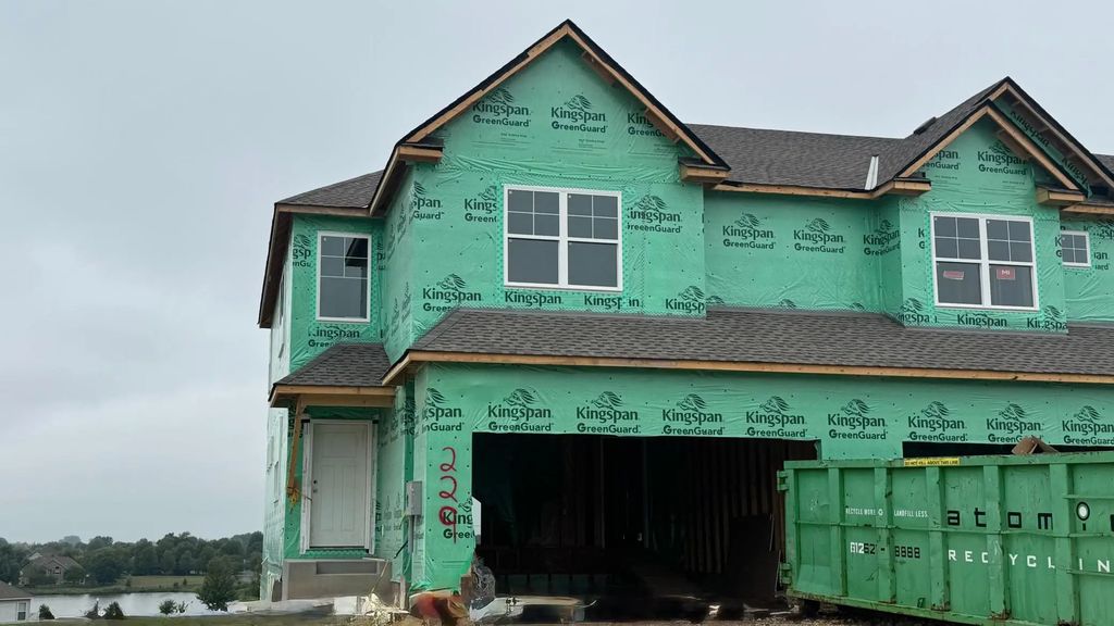 229 Huntington Drive, Waconia