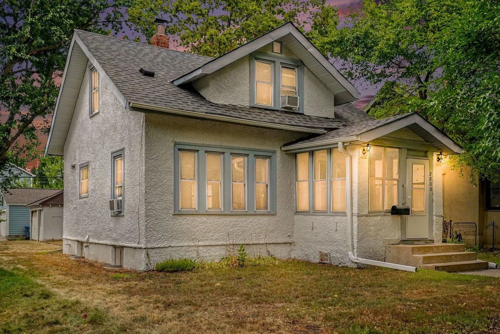2808 40th Avenue S, Minneapolis