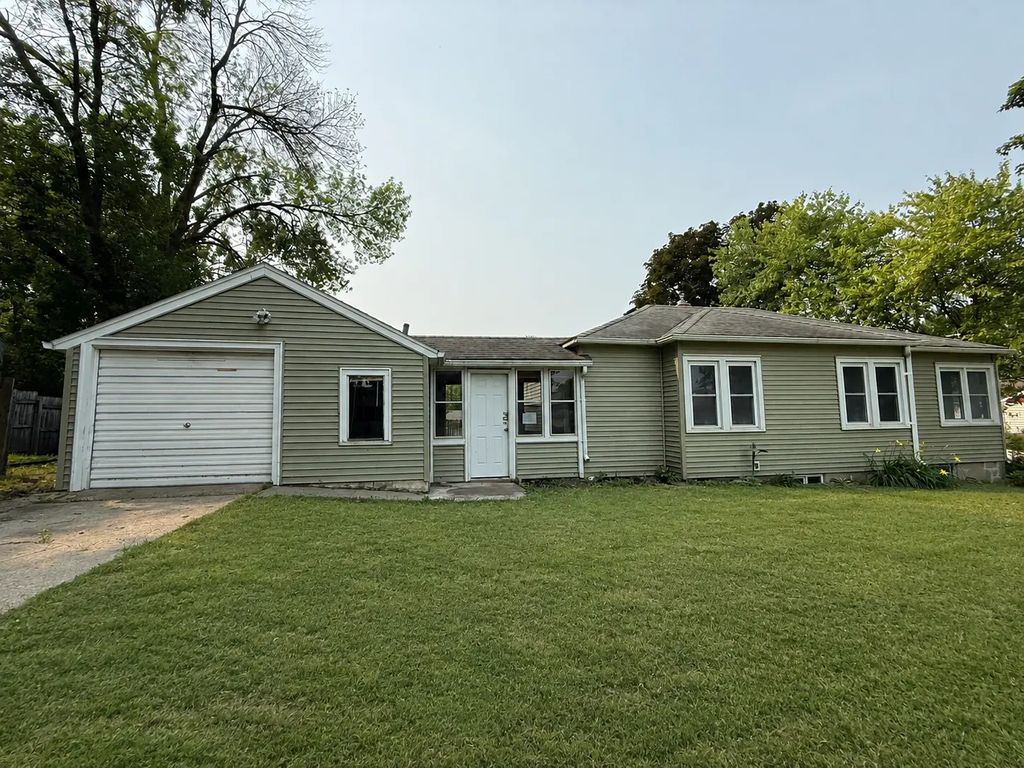 918 Valley Avenue, Albert Lea