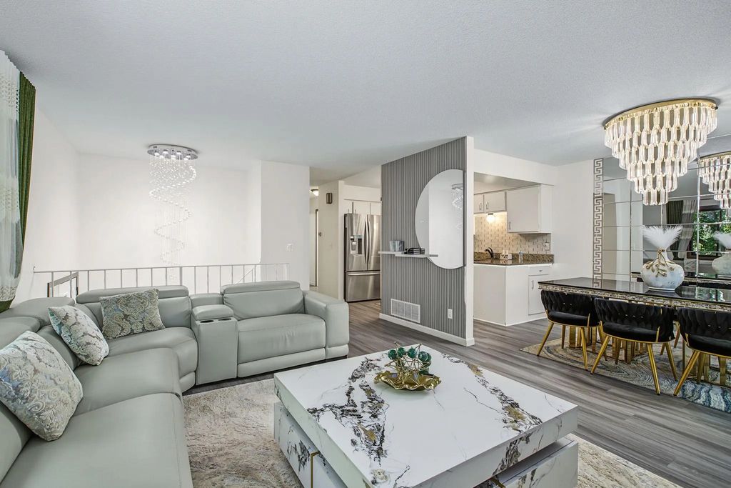 8445 Morgan Lane, Eden Prairie