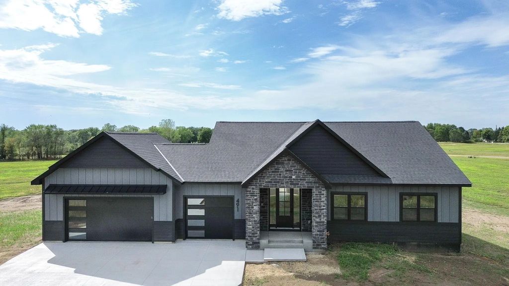 491 Elbert Drive, Hudson
