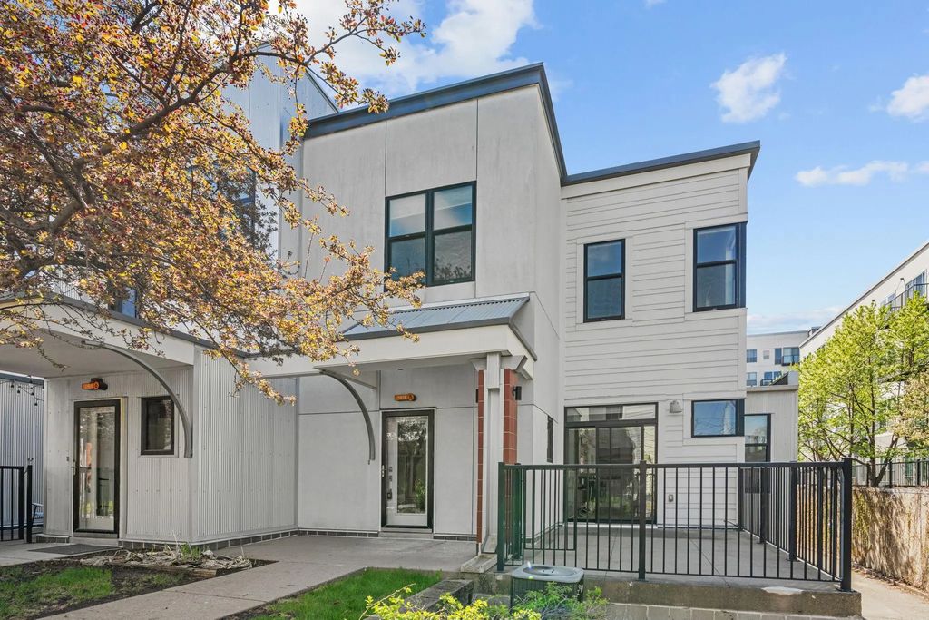 2818 Aldrich Avenue S 5, Minneapolis
