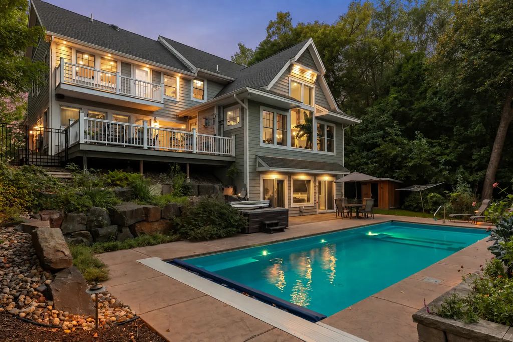 18508 Ridgewood Road, Minnetonka
