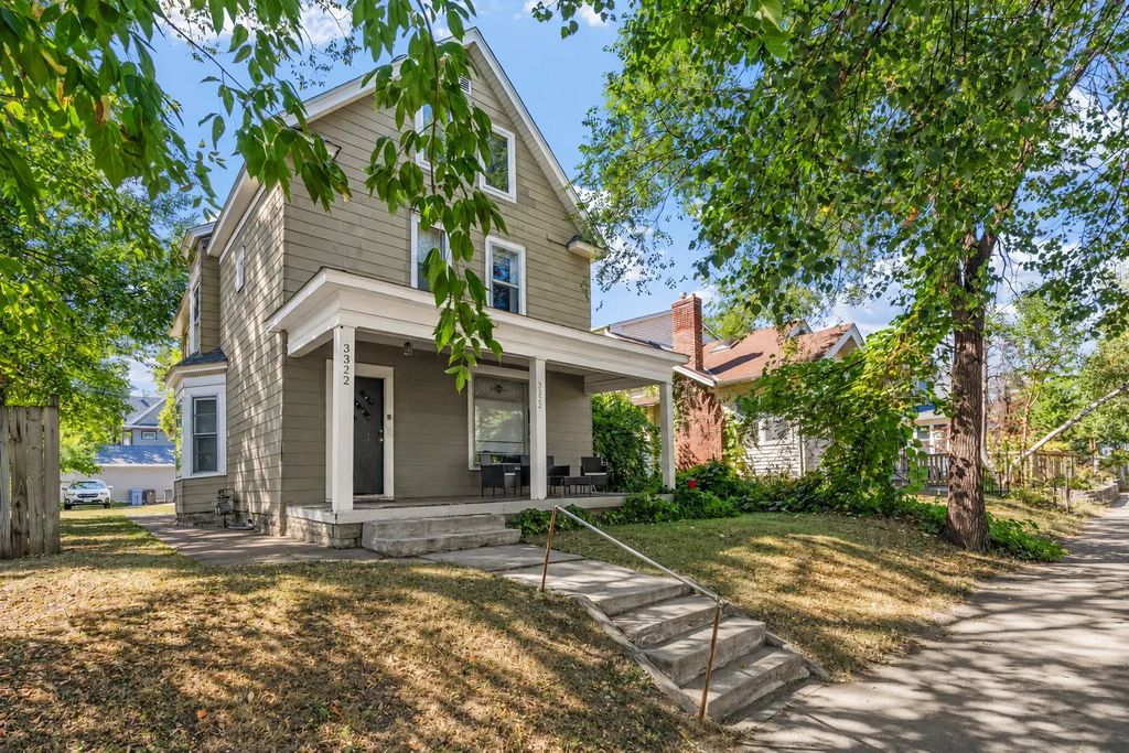 3322 Clinton Avenue, Minneapolis