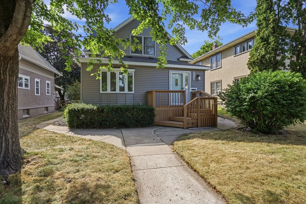 4230 39th Avenue S, Minneapolis