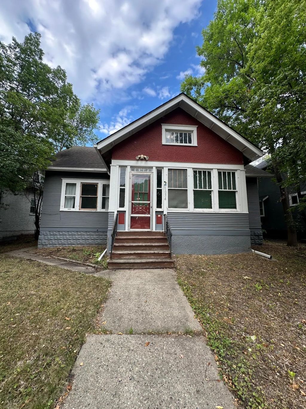 1034 University Drive N, Fargo
