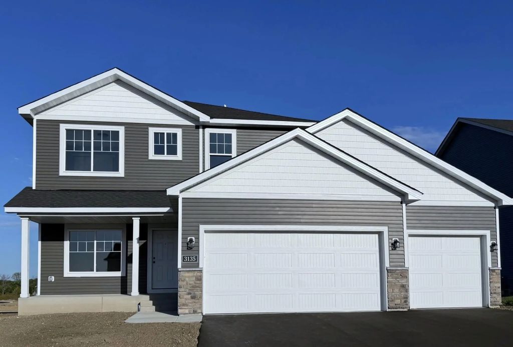 3135 Jandura Avenue Ne, St Michael