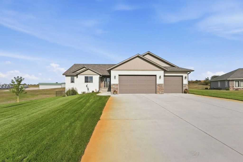 1326 Faith Hill Drive Sw, Alexandria