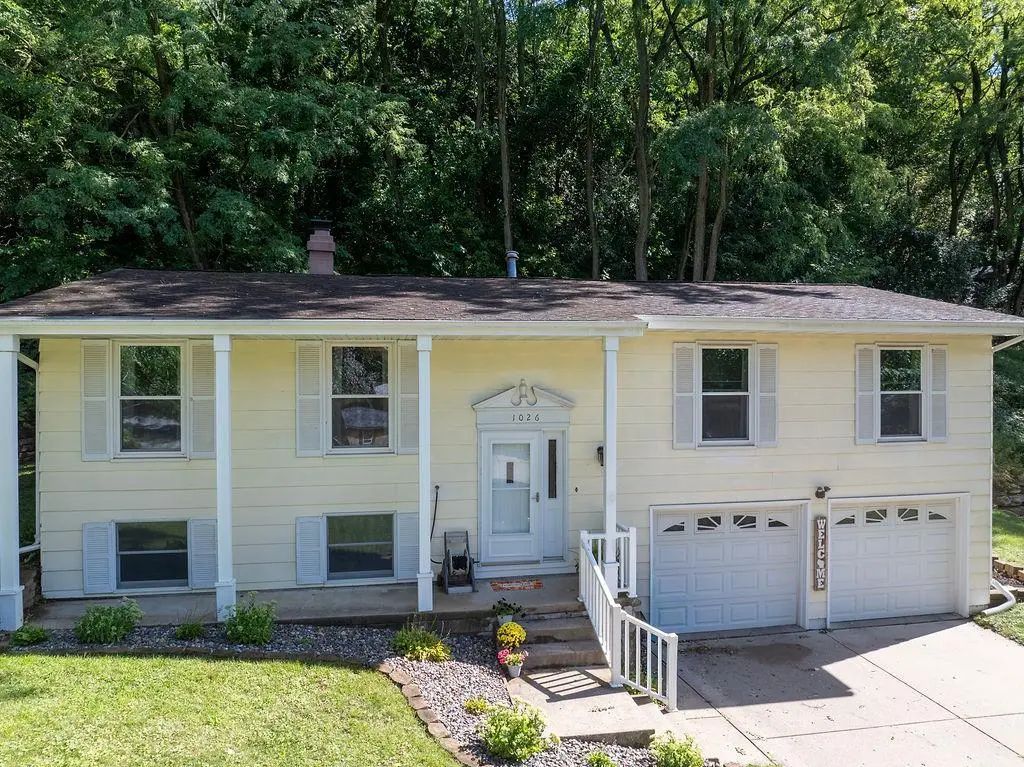 1026 Glen Echo Road, Winona