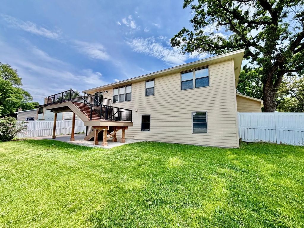 3883 97th Lane Ne, Blaine