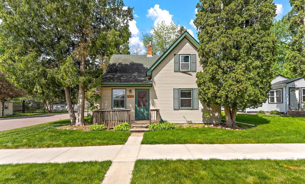 501 2nd Street N, Delano