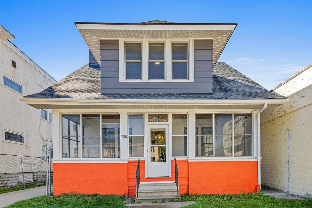 1730 Grand Avenue, Saint Paul