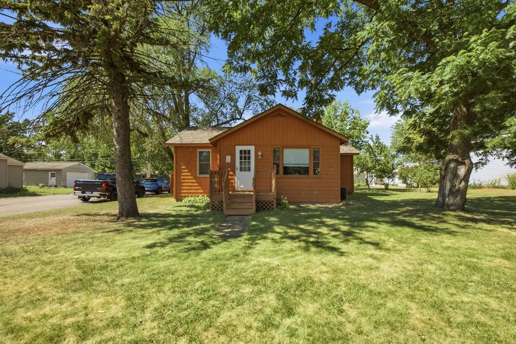 1101 36th Avenue N, Saint Cloud