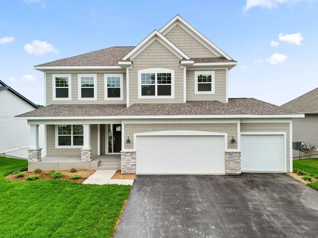916 Big Woods Drive, Delano