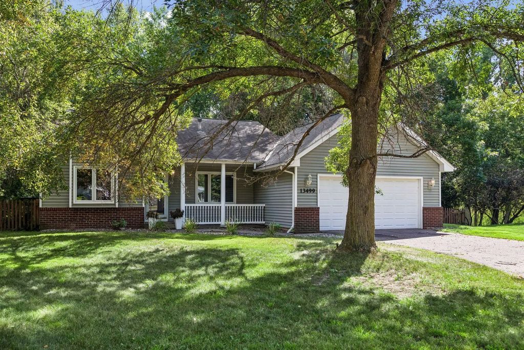 13499 Caramel Trail, Eden Prairie