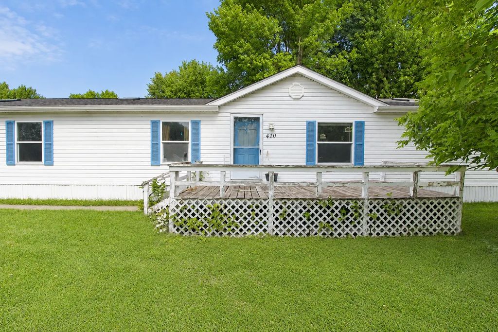 410 Hwy 10 Hobart, Hawley