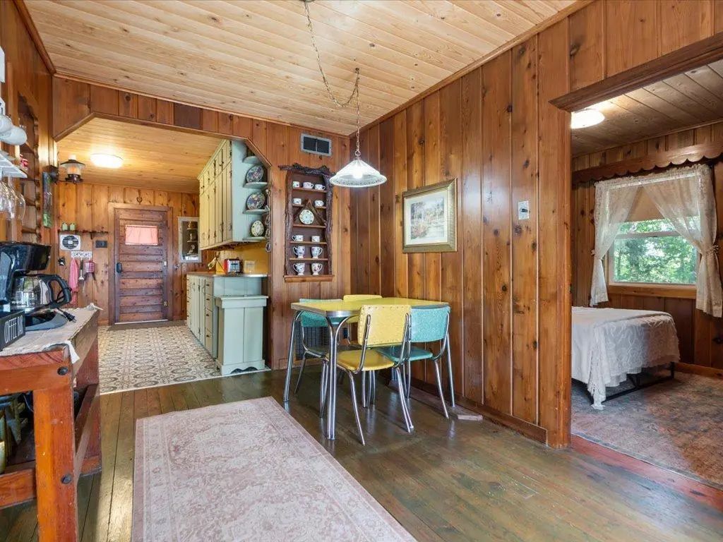 29978 Pequot Boulevard, Pequot Lakes