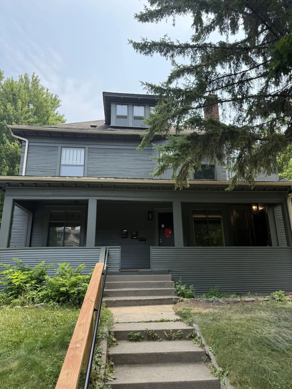 2209 Aldrich Avenue S, Minneapolis