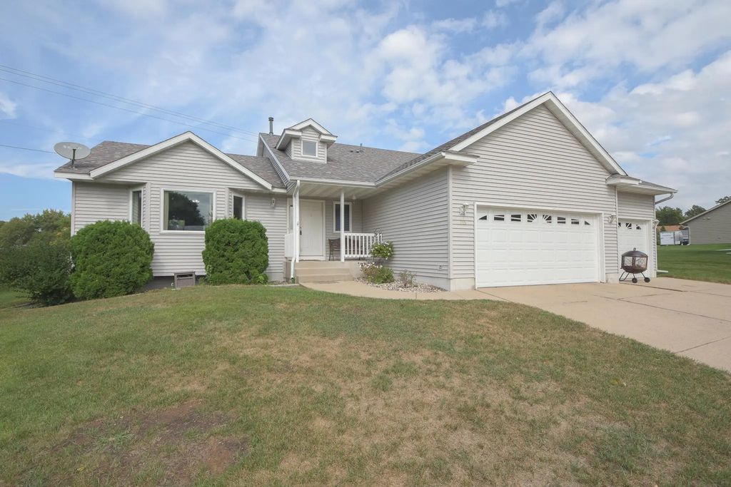 715 Prairie Lane, Sauk Rapids