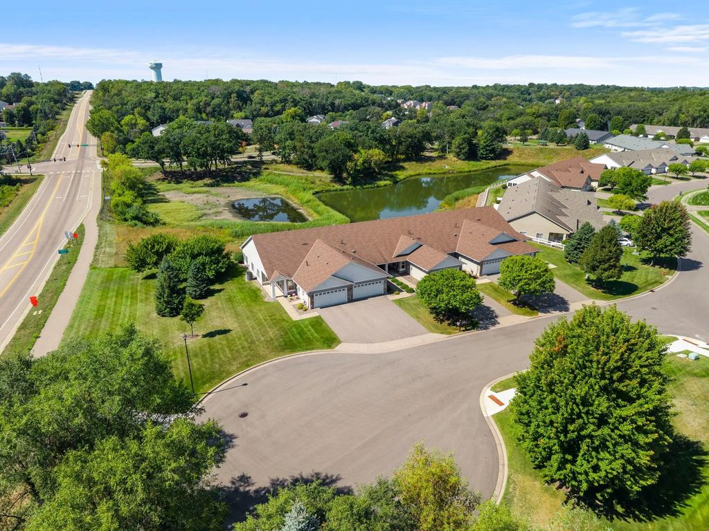 7447 Timber Crest Drive S, Cottage Grove