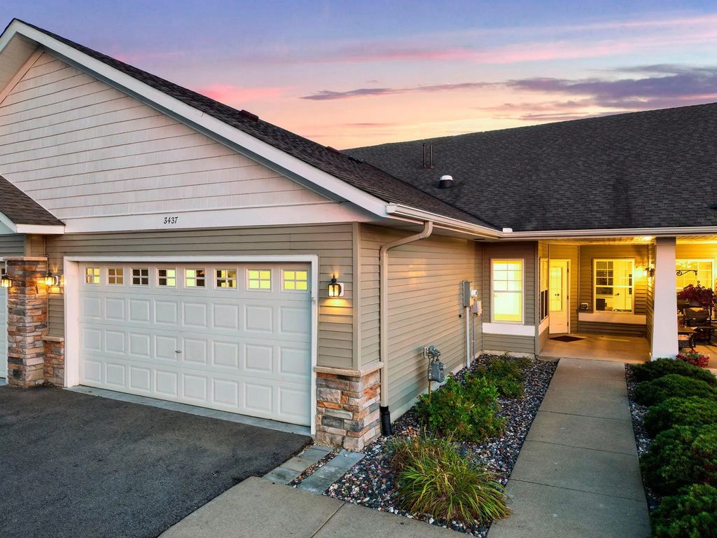 7447 Timber Crest Drive S, Cottage Grove