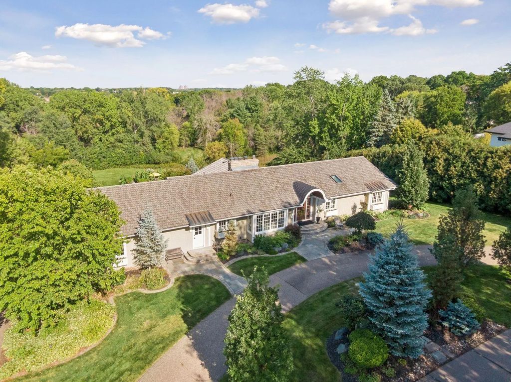 330 Peavey Road, Wayzata