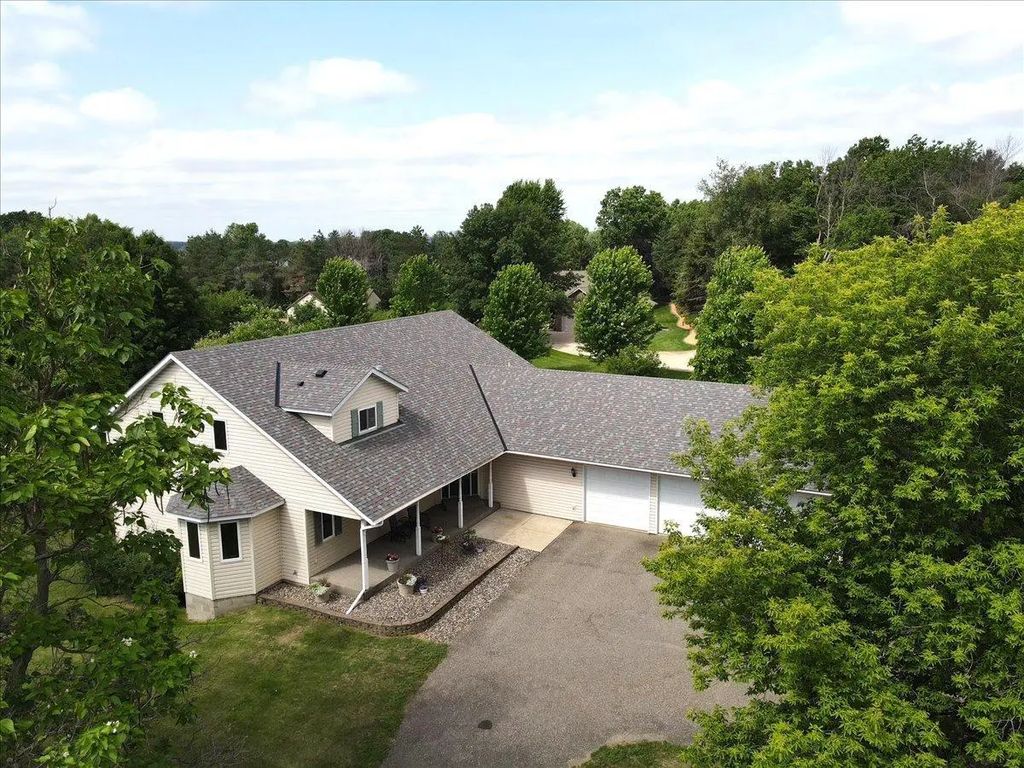 6592 295th Street E, Cannon Falls