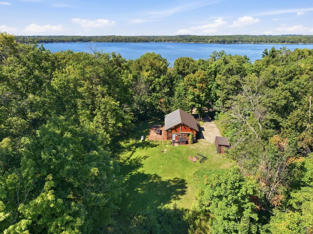 17377 Paradise Shores Road, Brainerd