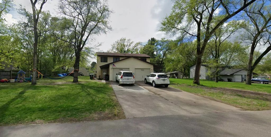 9310,12 Ryan Place, Circle Pines