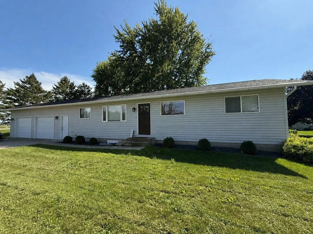 507 5th Street Ne, Hayfield