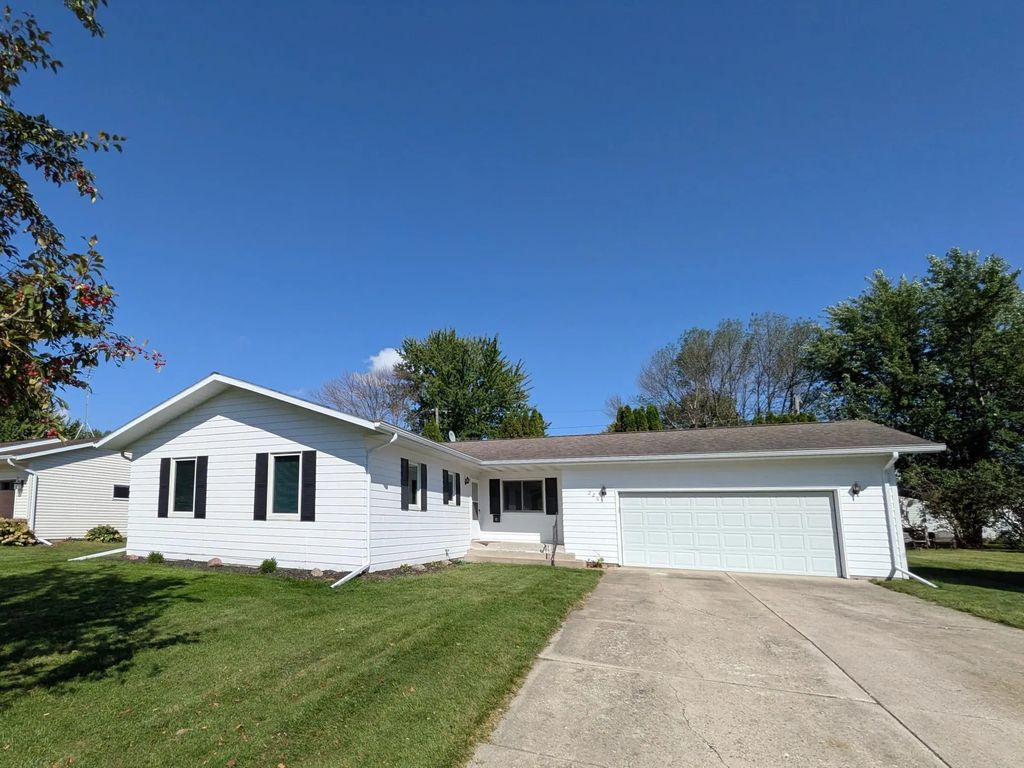 2265 4th Avenue Se, Owatonna
