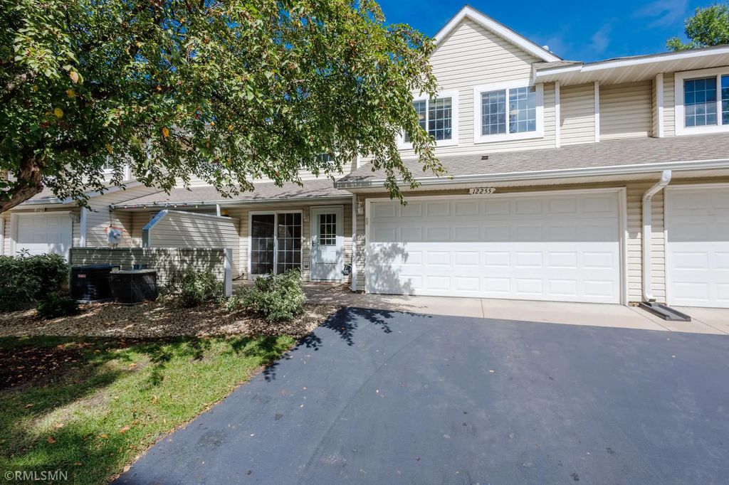 12255 Zealand Avenue N, Champlin
