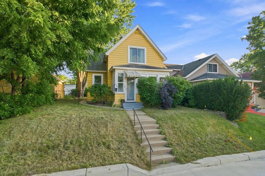 190 Annapolis Street E, West Saint Paul