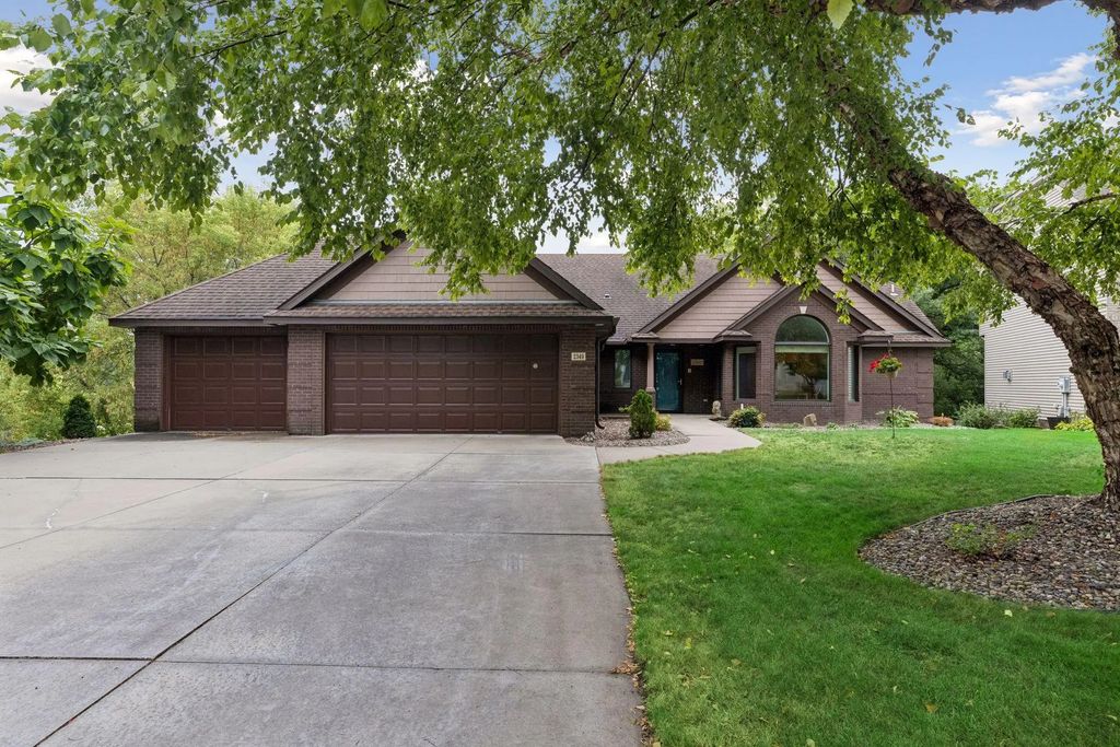2349 16th Terrace Nw, New Brighton