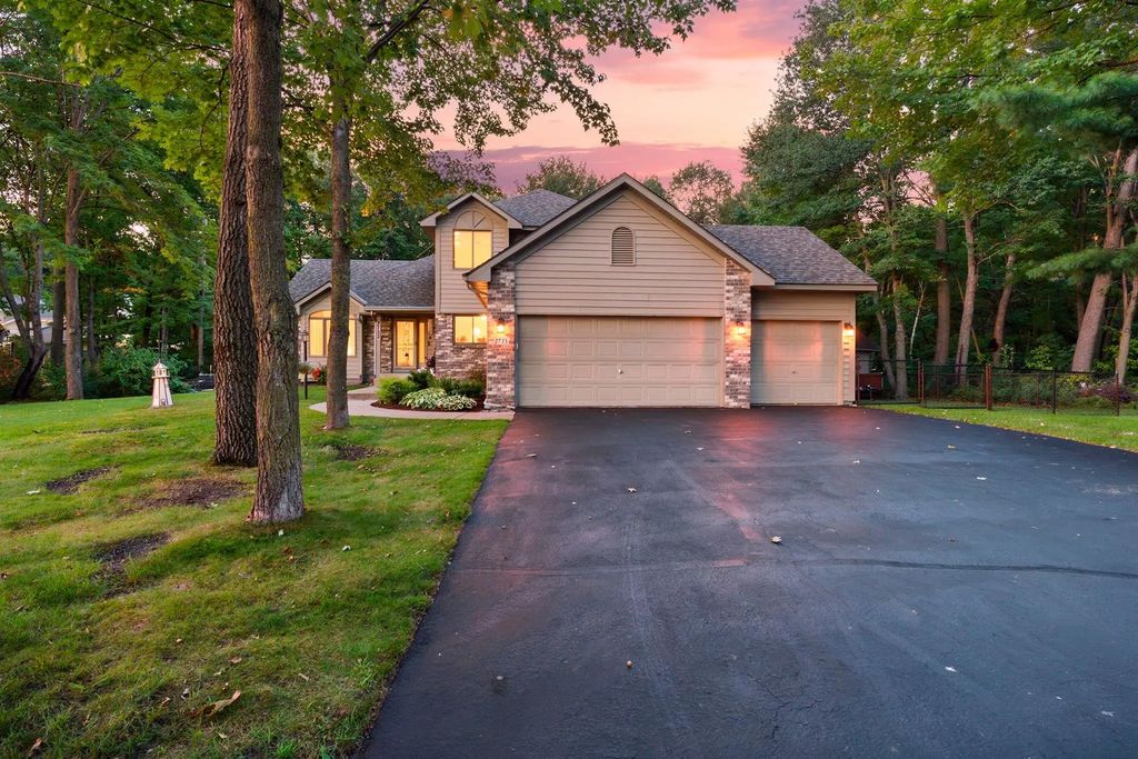 2733 158th Avenue Ne, Ham Lake