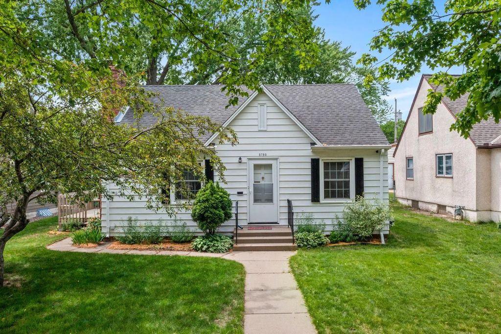 5750 Pleasant Avenue, Minneapolis