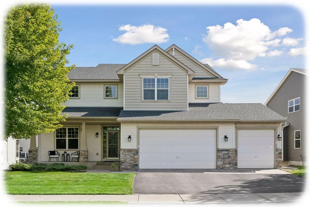 18227 68th Place N, Maple Grove