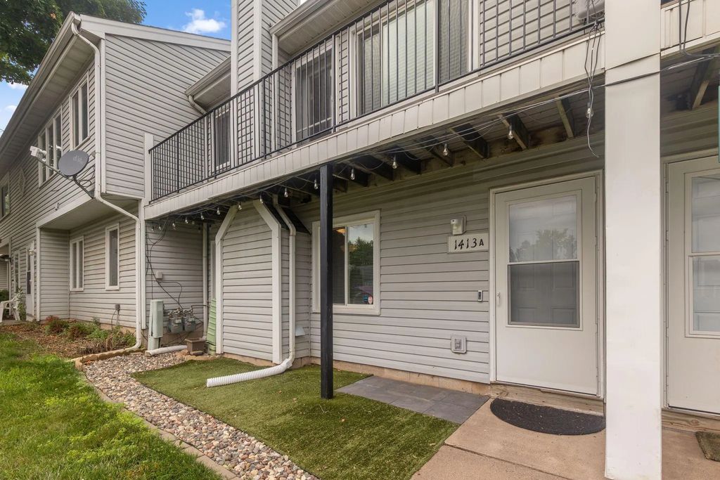 1413 Farrington Street A, Saint Paul