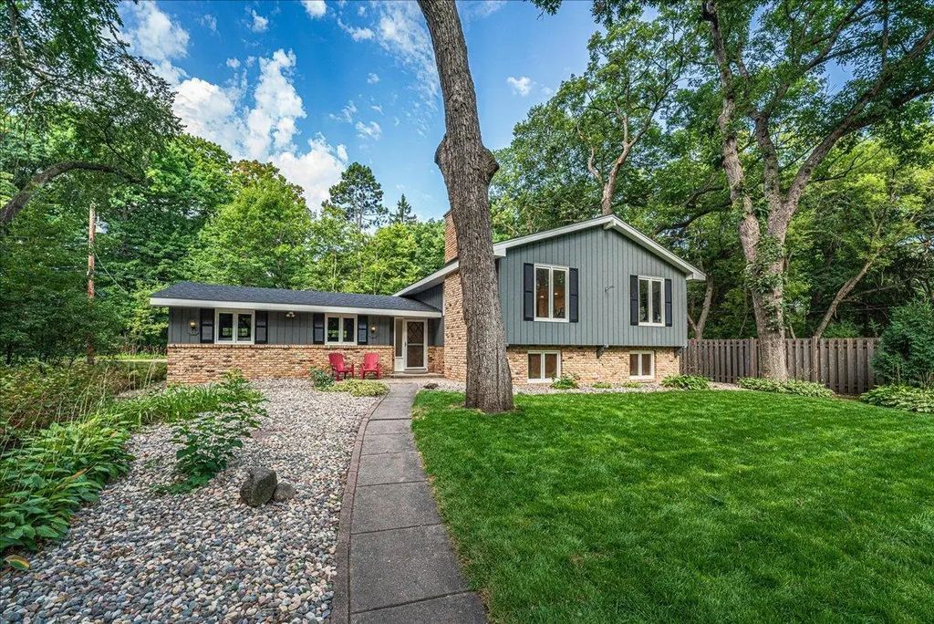 312 Griffit Street, Edina
