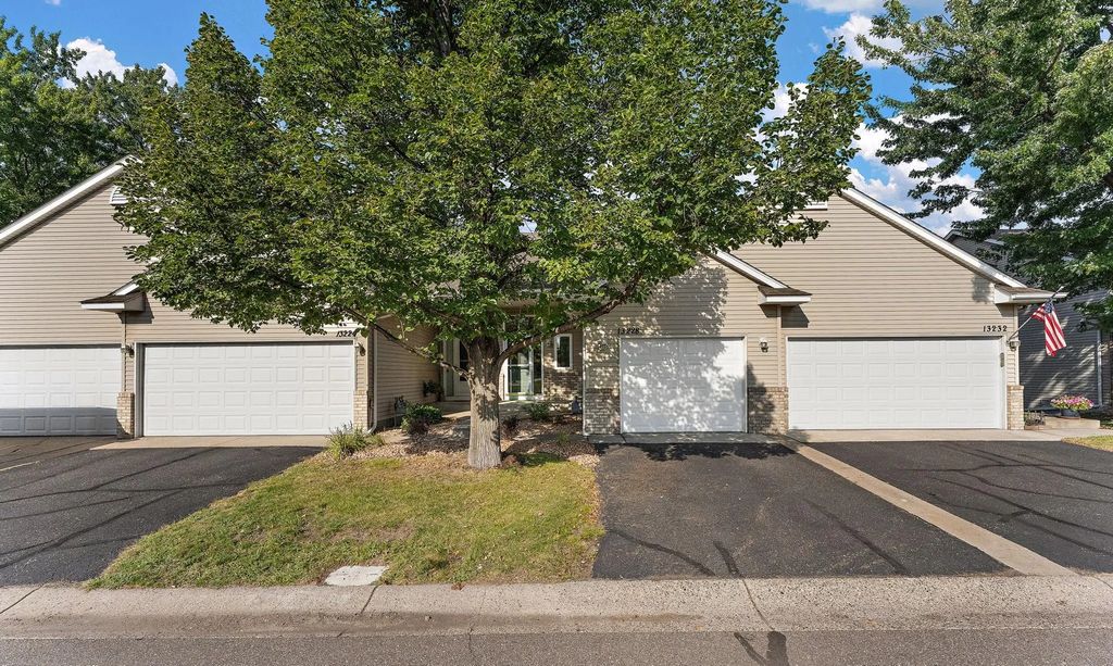 13228 Vintage Street Nw, Coon Rapids