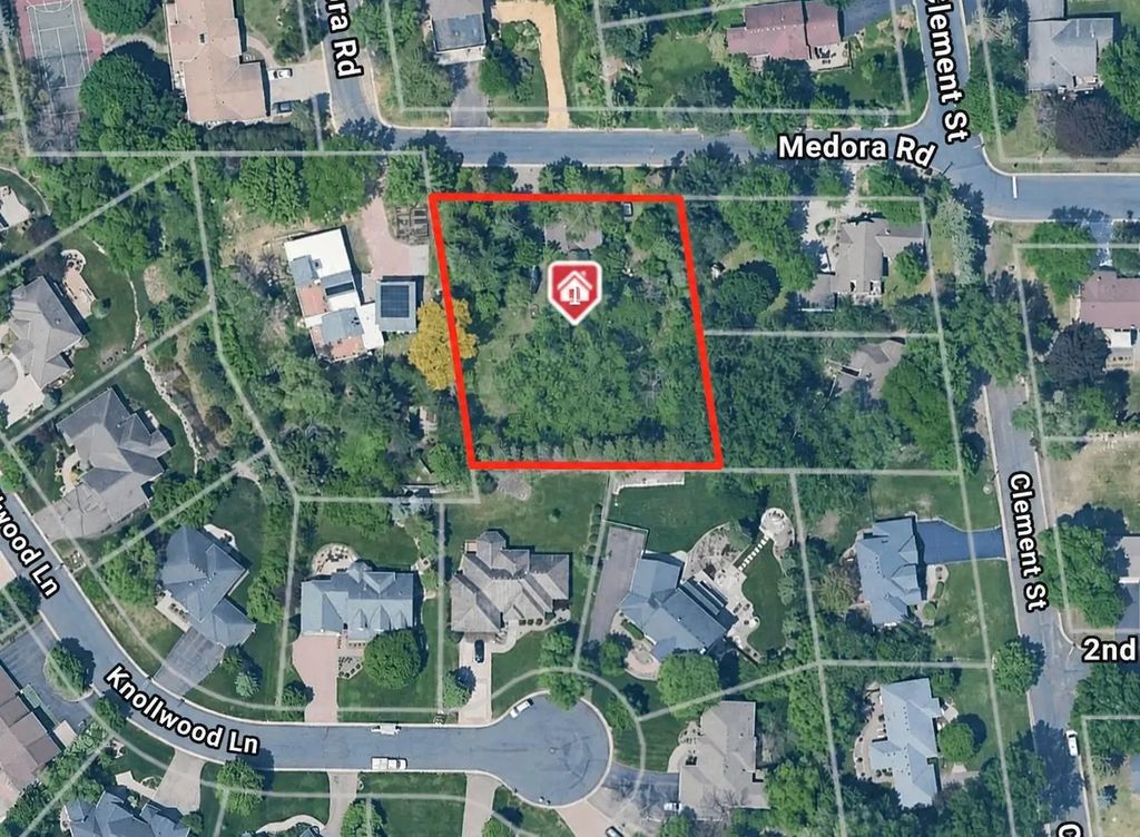 720 1st Avenue, Mendota Heights