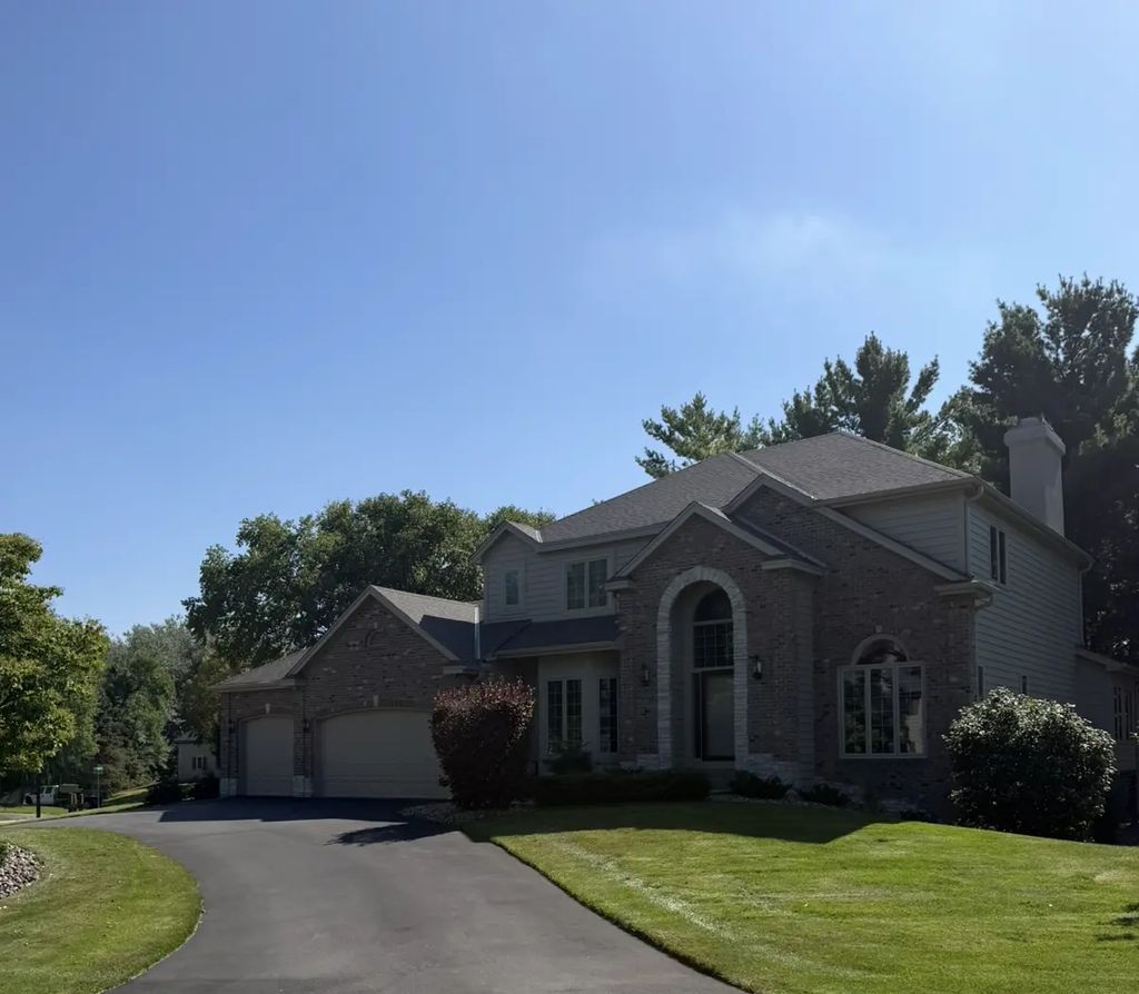 11086 Holland Circle, Eden Prairie