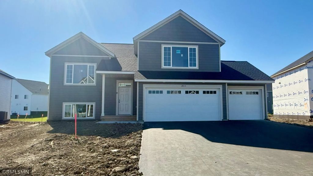 2813 Ivy Avenue Ne, Saint Michael