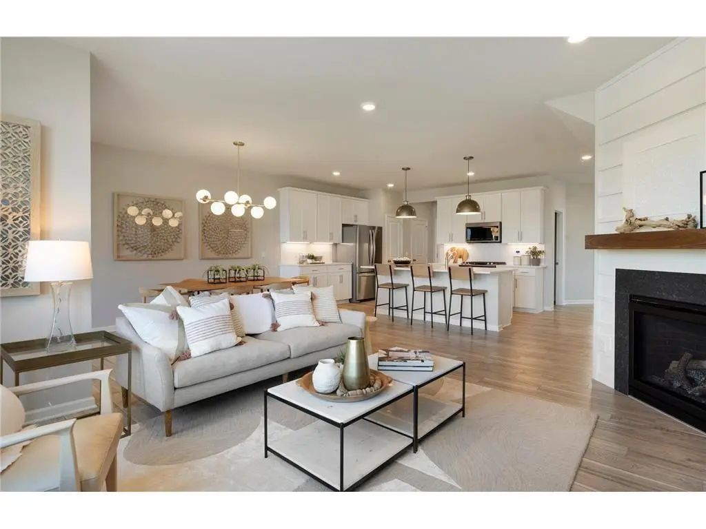 17978 Genoa Drive, Lakeville
