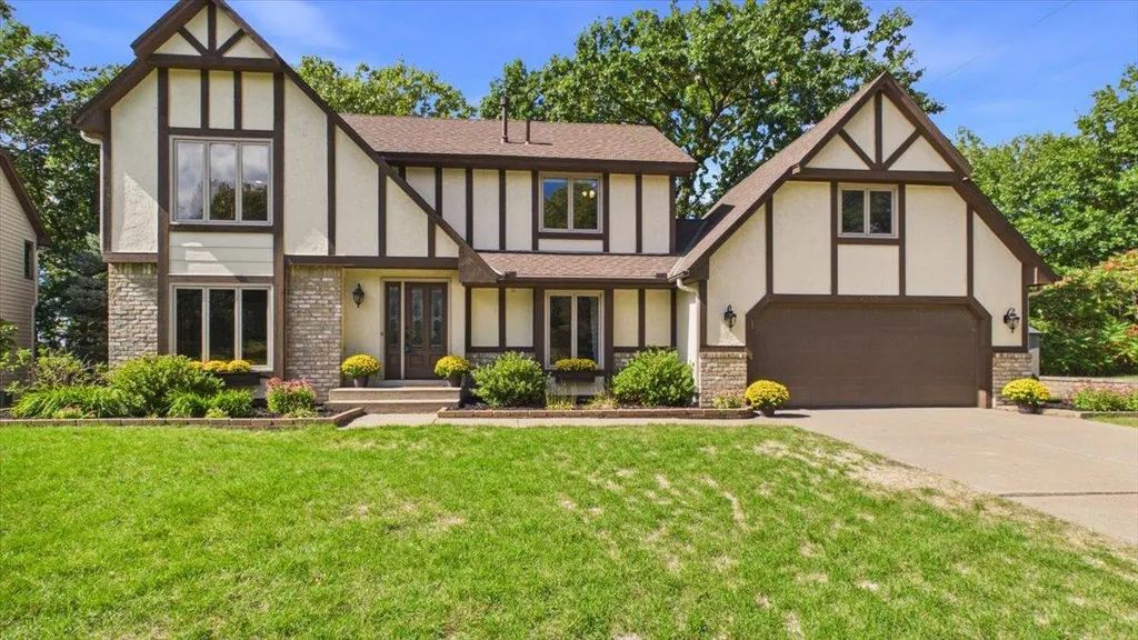 4195 Norma Avenue, Arden Hills