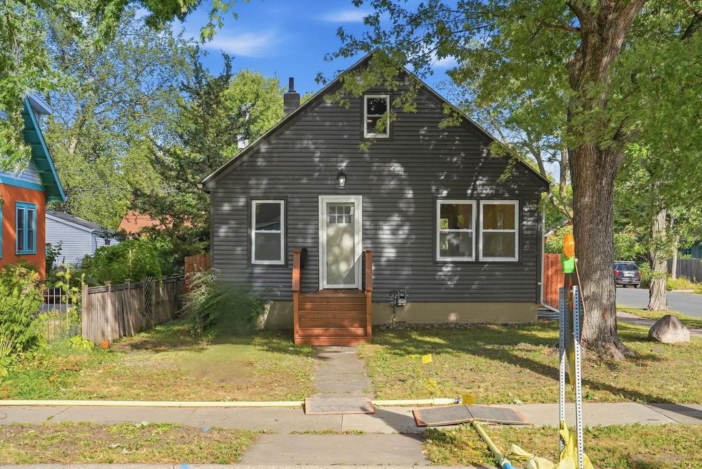 3857 44th Avenue S, Minneapolis