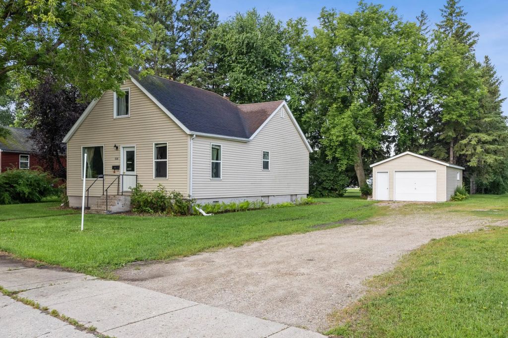 306 S 2nd Street W, Ada
