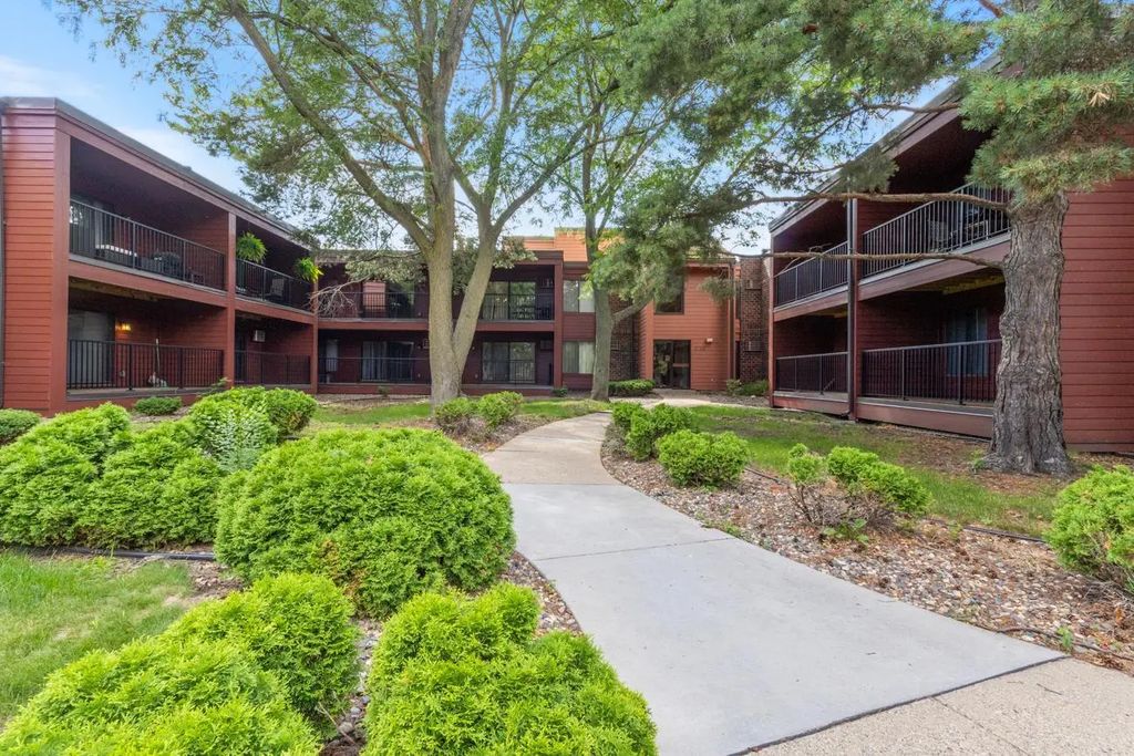 8025 Xerxes Avenue S 112, Bloomington