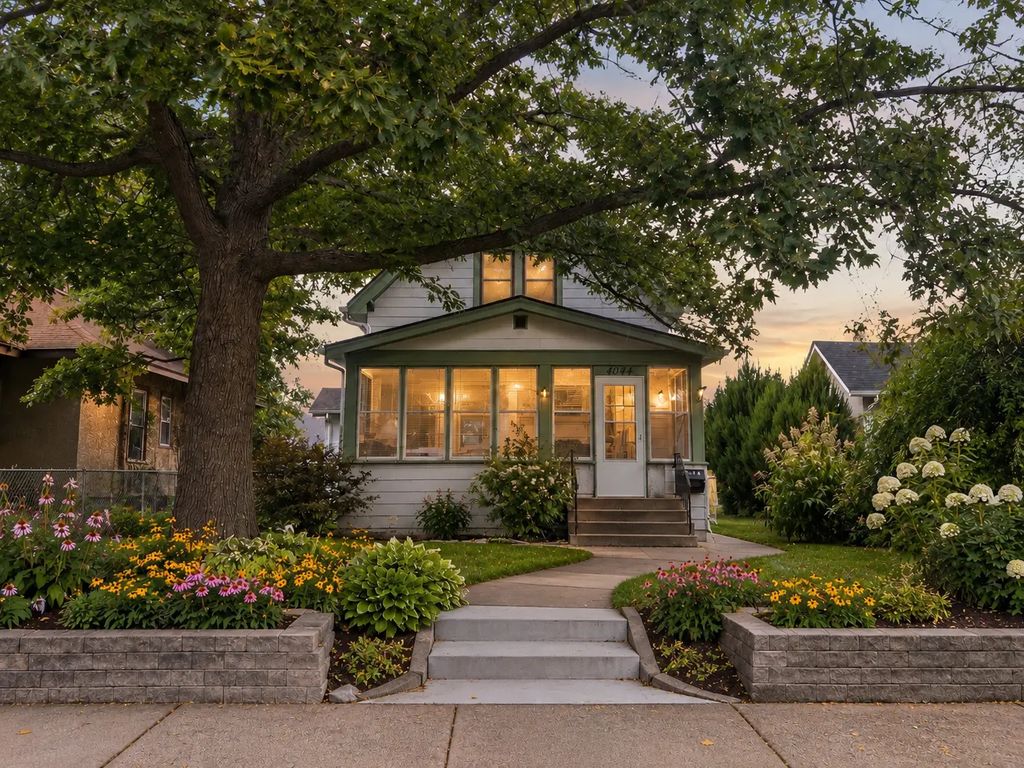 4044 31st Avenue S, Minneapolis