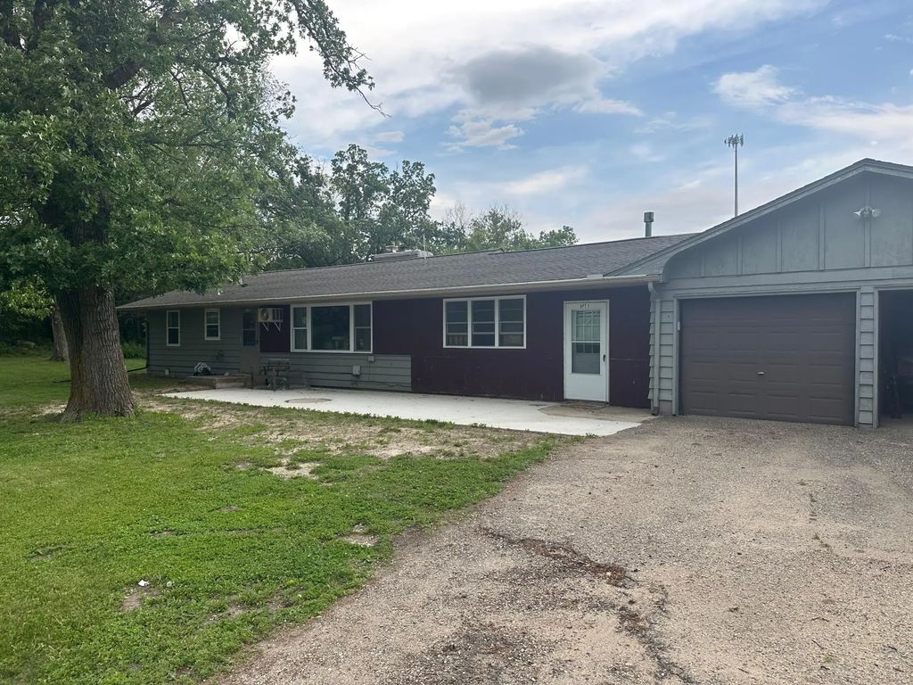 6445 132nd Avenue Ne 2, Spicer